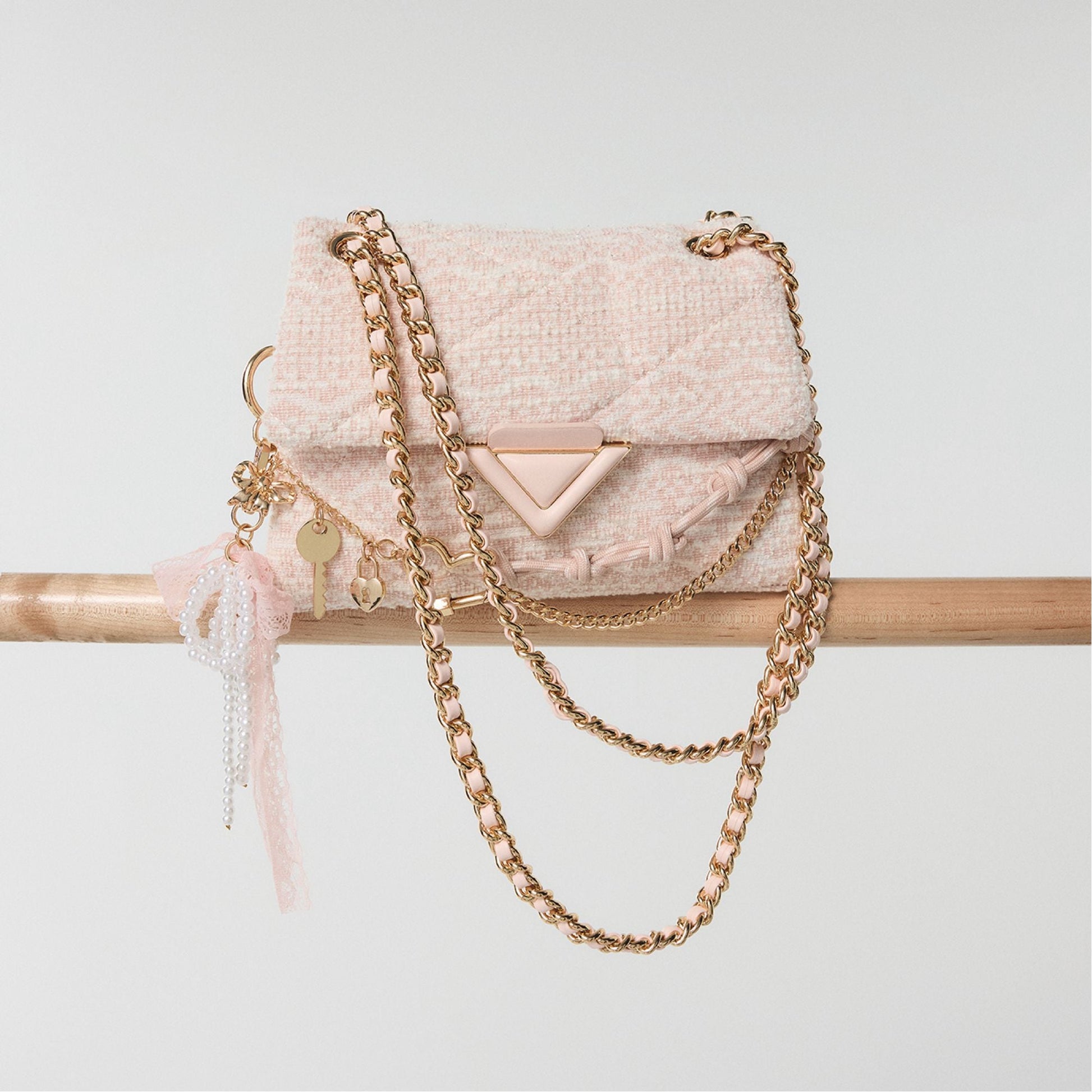 Aldo Softpufffemmee in Pink - Crossbody bag Women|Bags